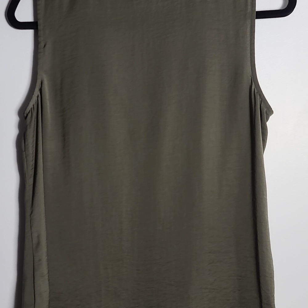 CABI Cinch Blouse Olive Green Sleeveless Tie Front Blouse Size Small - Picture 10 of 15
